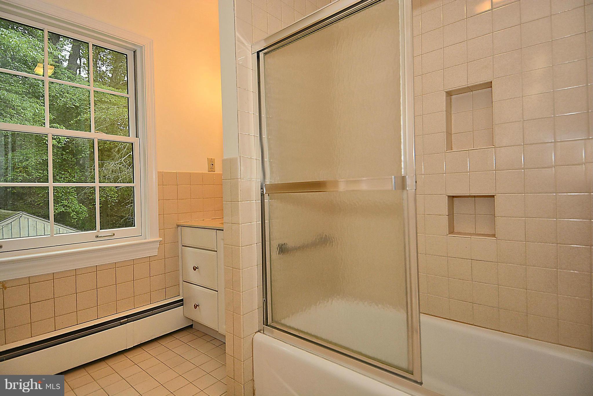 71 South Winchester Road Annapolis, MD 21409 - Photo 25 of 30 Bath