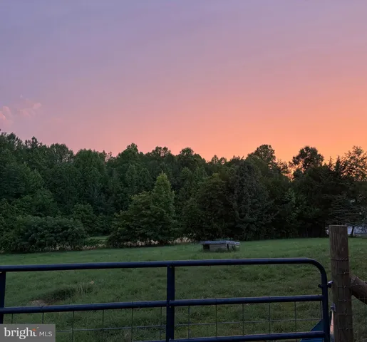 $599,900 | 1251 Hartwood Road, Fredericksburg, VA 22406