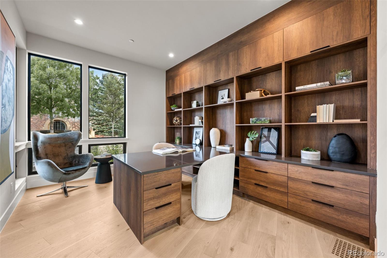 15 Sandy Lake Road Cherry Hills Village, CO 80113 - Photo 17 of 49 a living room with furniture