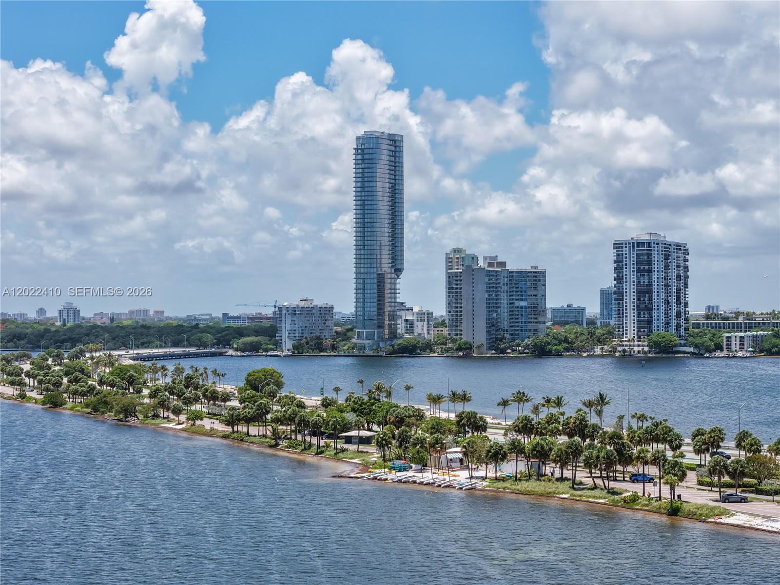 175 Southeast 25th Road, Unit 1604 Miami, FL 33129 - Photo 22 of 25
