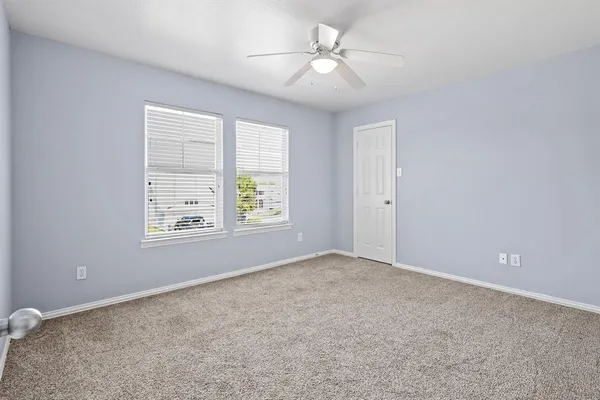 $2,100 | 305 Creekside Drive, Anna, TX 75409