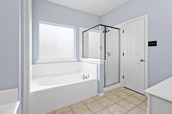 $2,100 | 305 Creekside Drive, Anna, TX 75409