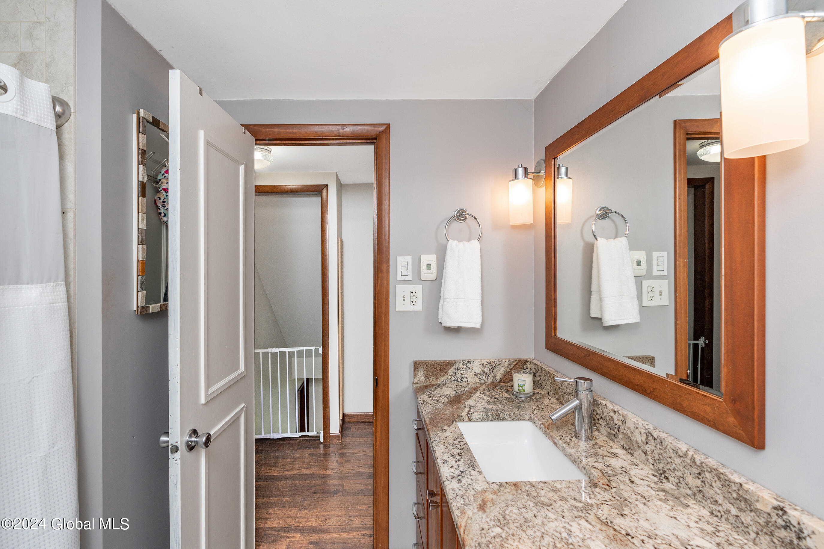 51 Beacon Road Bethlehem, NY 12077 - Photo 17 of 28 026-51-Beacon-Rd