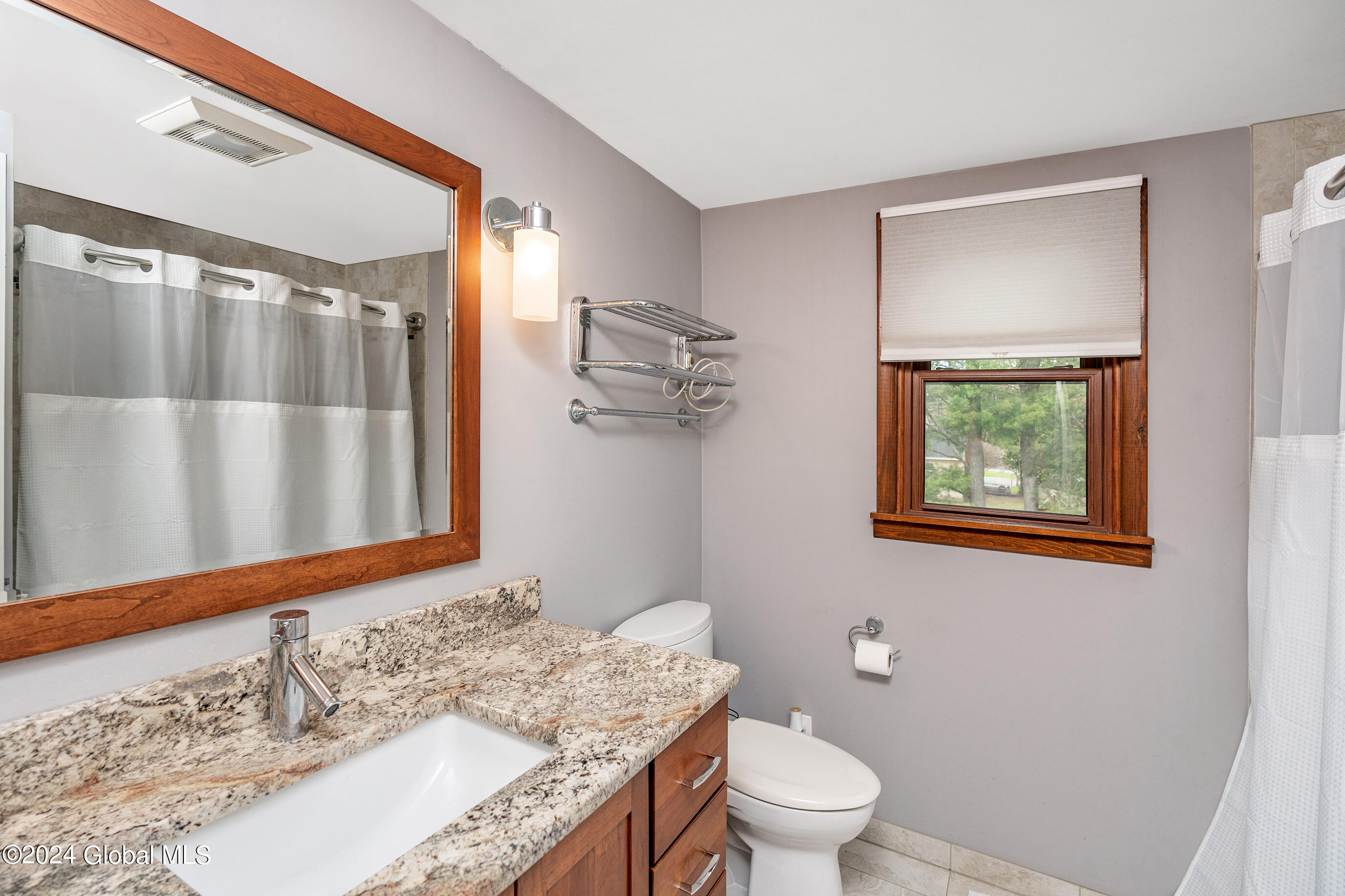 51 Beacon Road Bethlehem, NY 12077 - Photo 18 of 28 027-51-Beacon-Rd