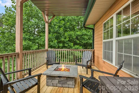 $700,000 | 189 Cameron Lane, Lake Lure, NC 28746