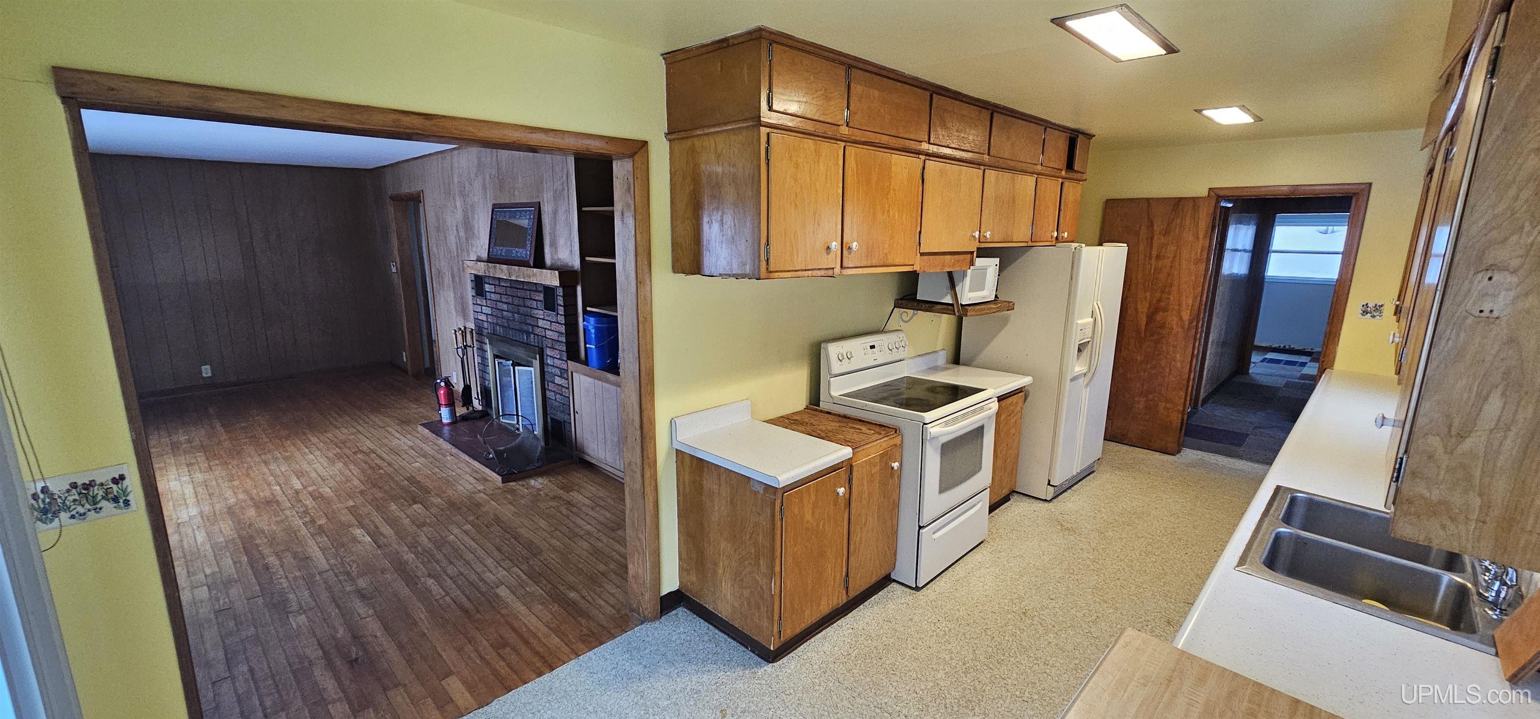 15537 Pequaming Road Lanse, MI 49946 - Photo 20 of 41 Gallery Image 20