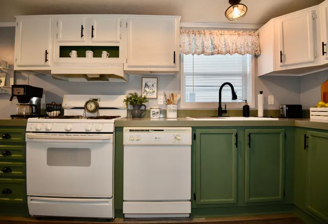 $159,900 | 704 1st Street East, Milaca, MN 56353