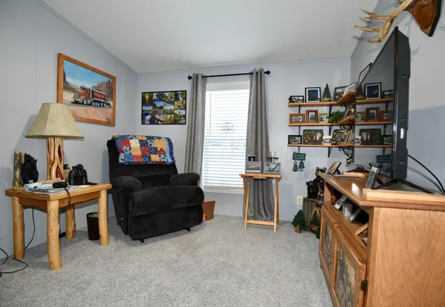 $159,900 | 704 1st Street East, Milaca, MN 56353