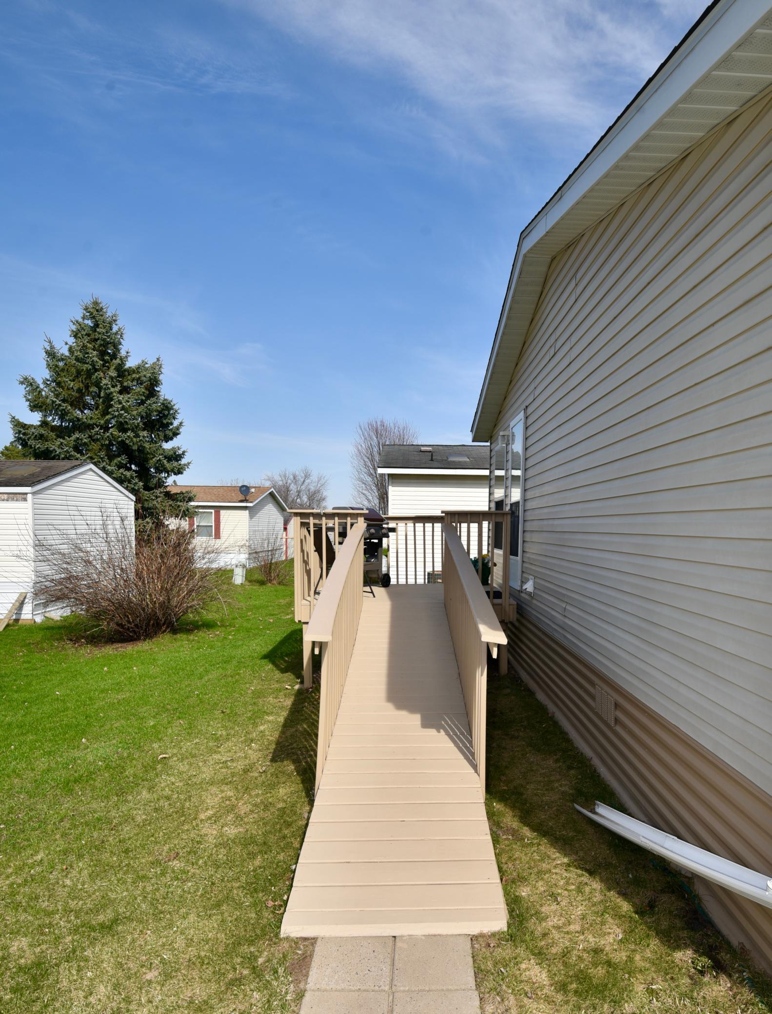 704 1st Street East Milaca, MN 56353 - Photo 9 of 42