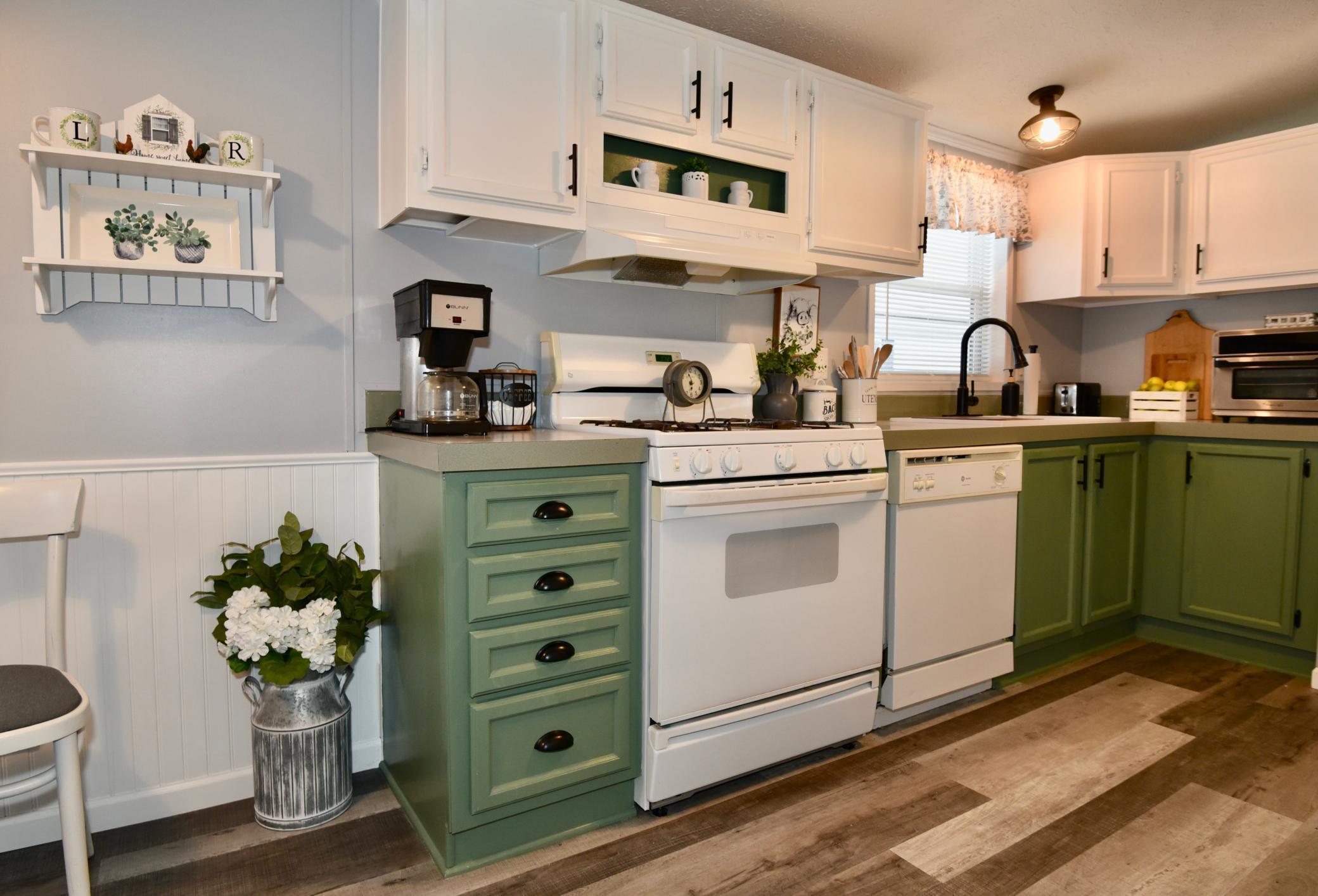 704 1st Street East Milaca, MN 56353 - Photo 10 of 37