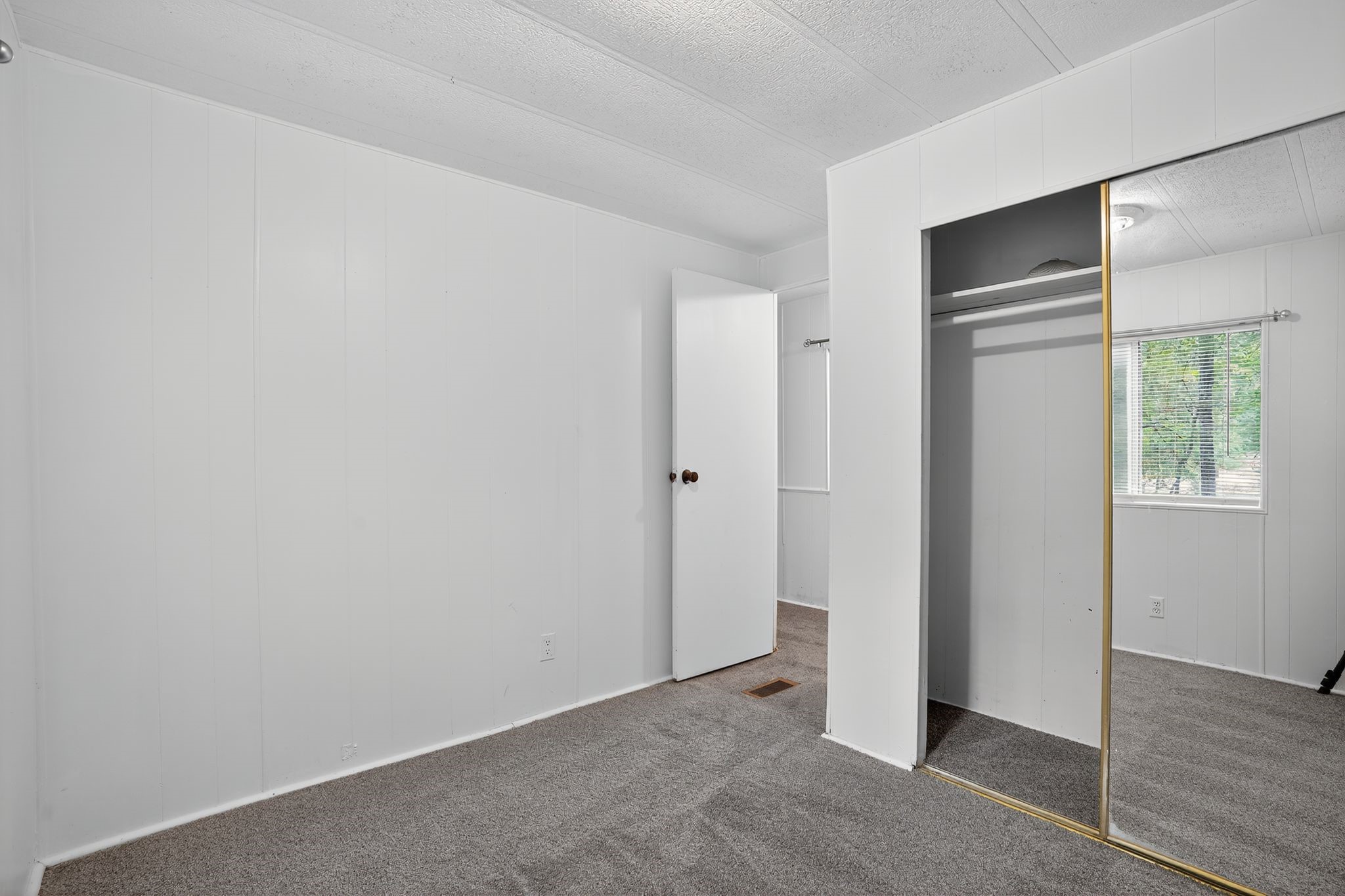 3 Meadowlark Trinity, TX 75862 - Photo 15 of 22 a view of an empty room