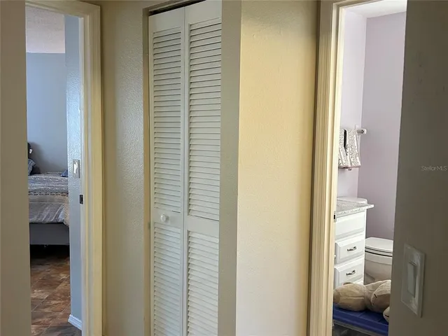 $220,000 | 301 Oak Track Drive, Ocala, FL 34472