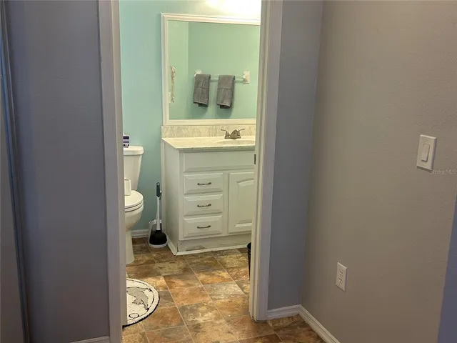 $220,000 | 301 Oak Track Drive, Ocala, FL 34472