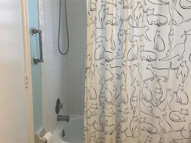 $220,000 | 301 Oak Track Drive, Ocala, FL 34472