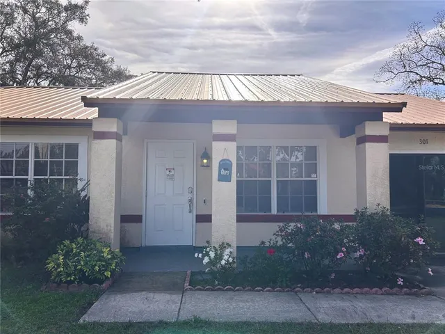 $220,000 | 301 Oak Track Drive, Ocala, FL 34472