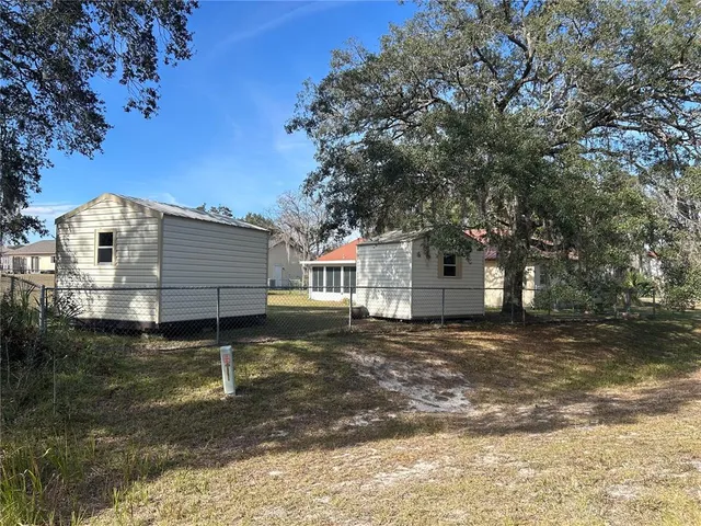 $220,000 | 301 Oak Track Drive, Ocala, FL 34472