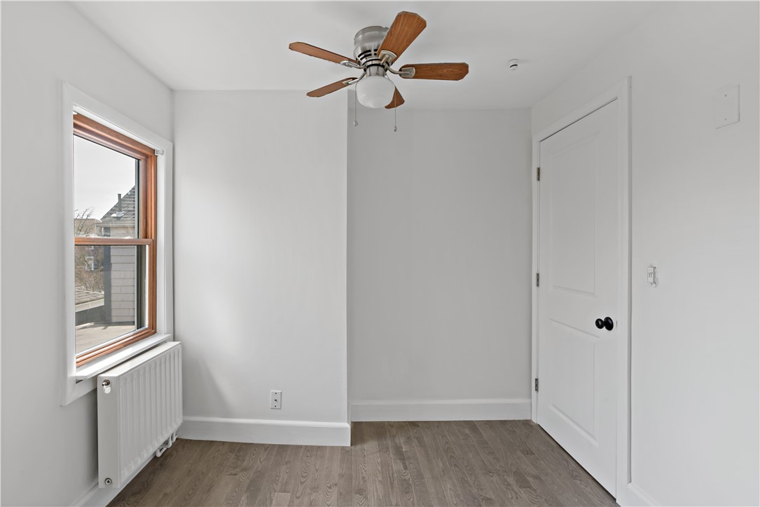 27 South Baptist Street Newport, RI 02840 - Photo 24 of 38