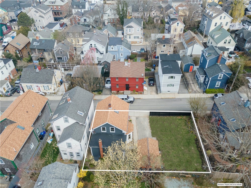 27 South Baptist Street Newport, RI 02840 - Photo 32 of 38