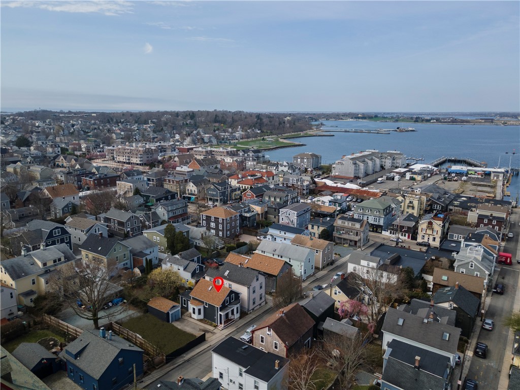 27 South Baptist Street Newport, RI 02840 - Photo 37 of 38