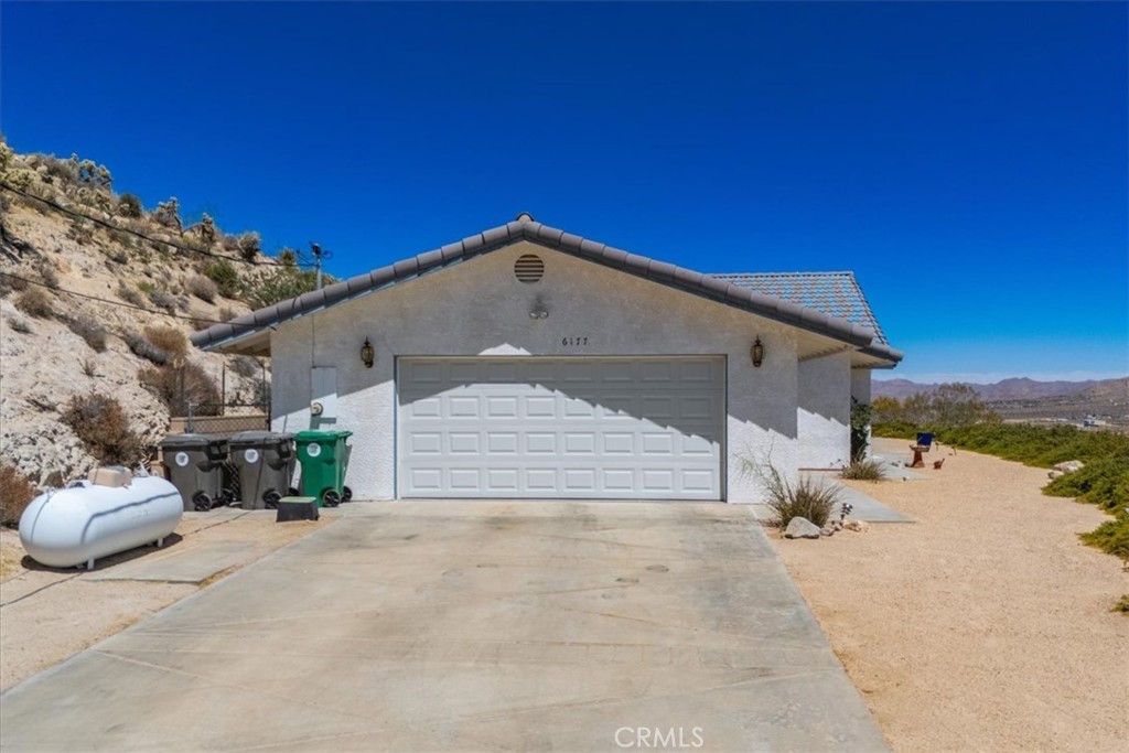 6177 Mandarin Road Yucca Valley, CA 92284 - Photo 38 of 58