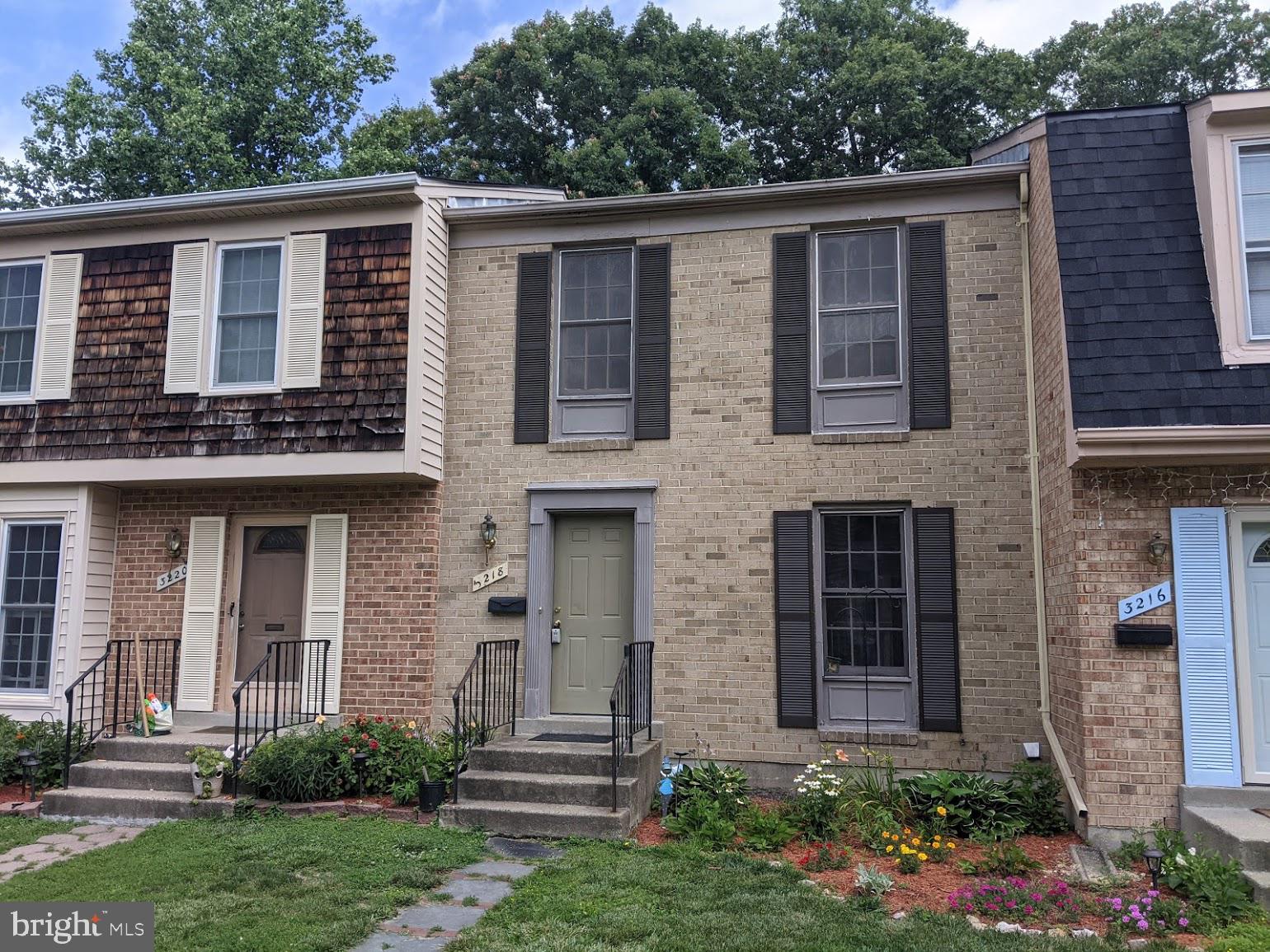 3218 Foothill Street Woodbridge, VA 22192 - Photo 2 of 22 Front1