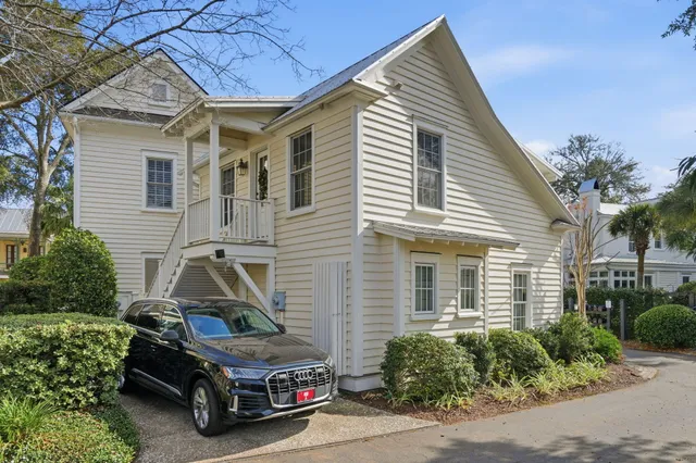 $2,600,000 | 27 Fairhope Road, Mount Pleasant, SC 29464