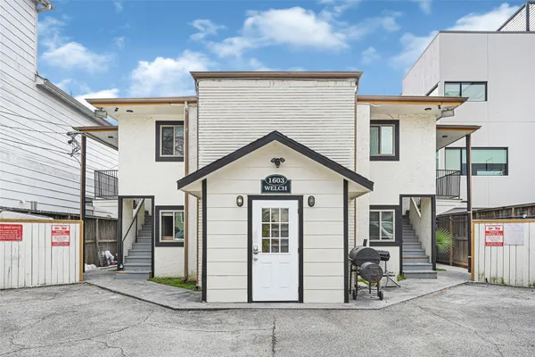 $1,200 | 1603 Welch Street, Unit 5, Houston, TX 77006