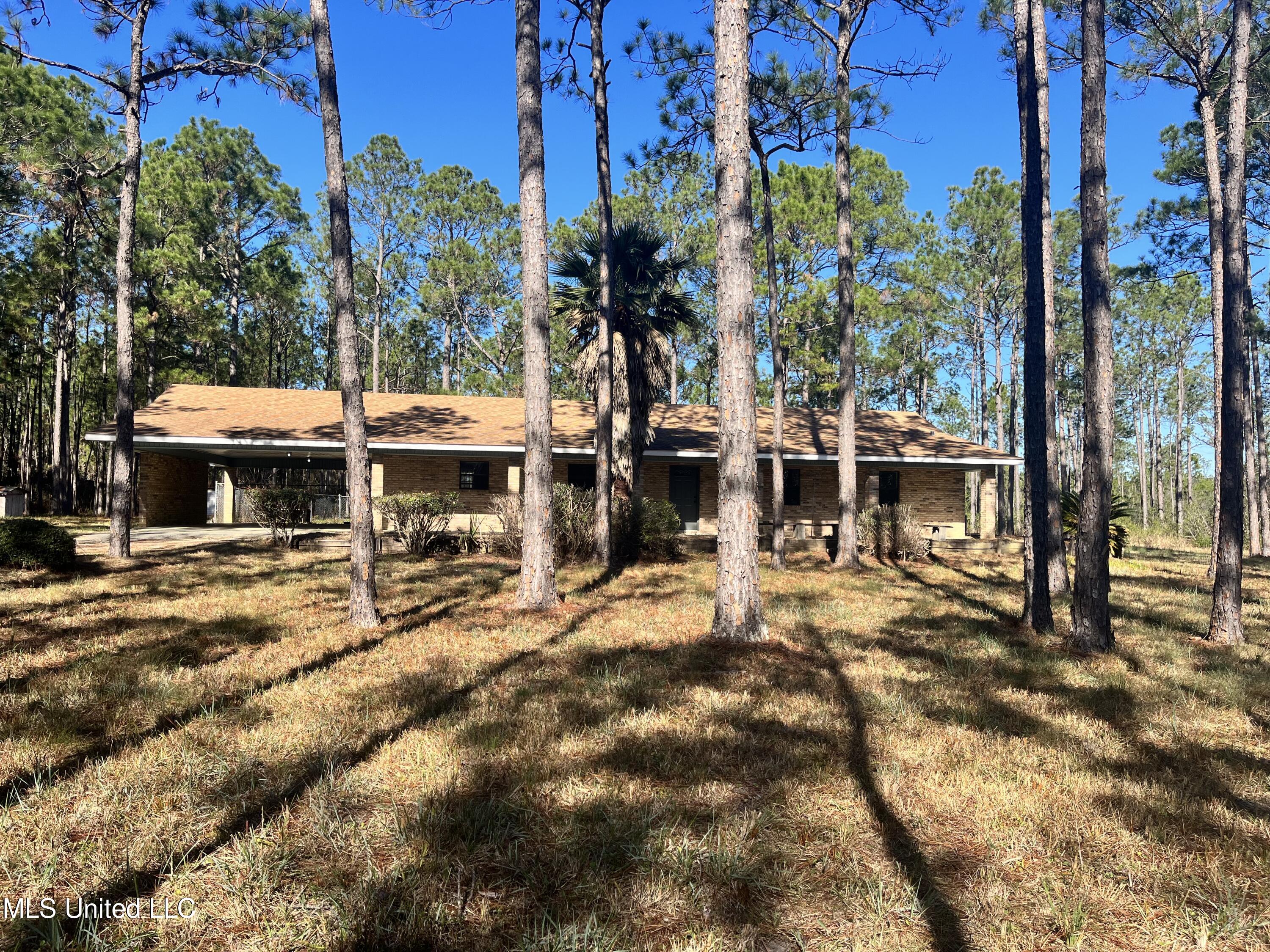 5705 Carter Road Ocean Springs, MS 39564 - Photo 1 of 25 5705 CARTER FRONT