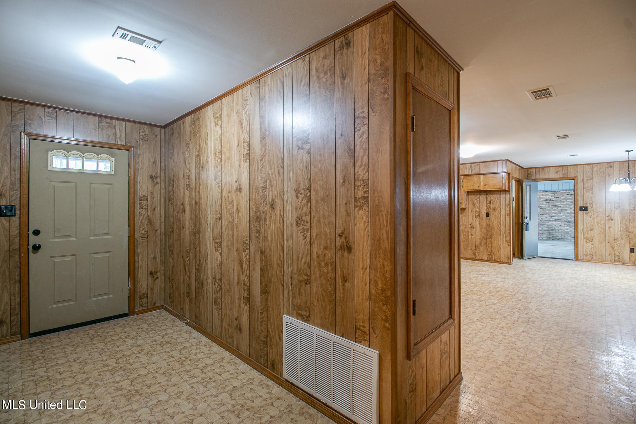 5705 Carter Road Ocean Springs, MS 39564 - Photo 16 of 25 CARTER 15