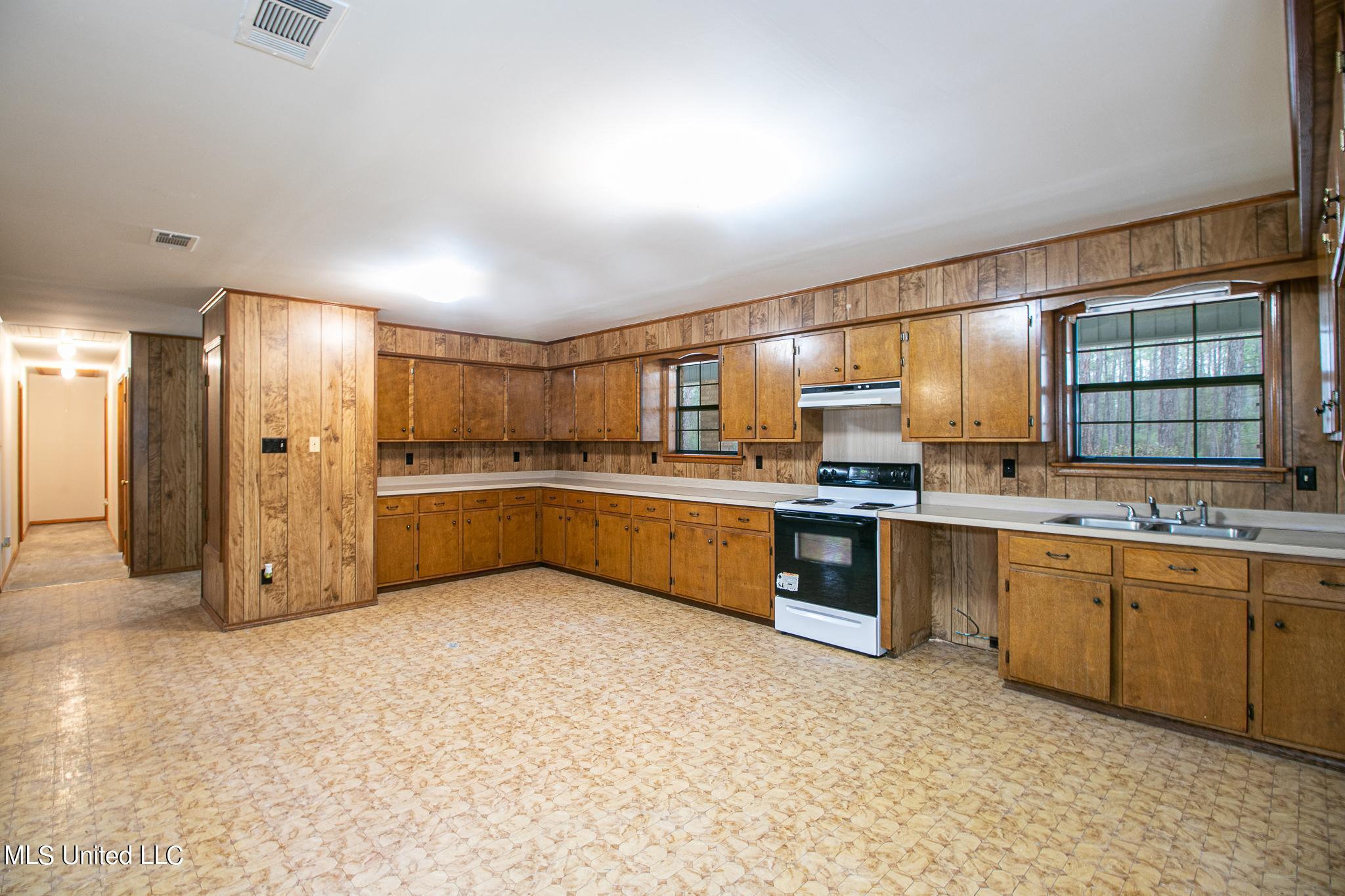 5705 Carter Road Ocean Springs, MS 39564 - Photo 17 of 25 CARTER 16