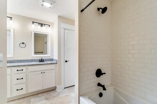 $439,550 | 46 Coronado Drive, Jackson, MI 49201