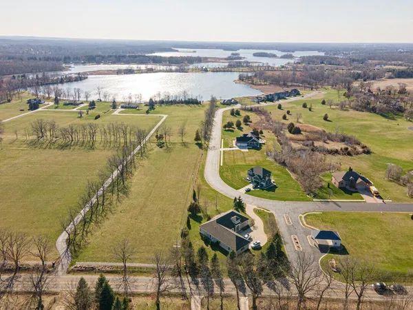 $473,425 | 46 Coronado Drive, Jackson, MI 49201