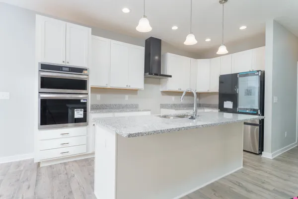 $473,425 | 46 Coronado Drive, Jackson, MI 49201