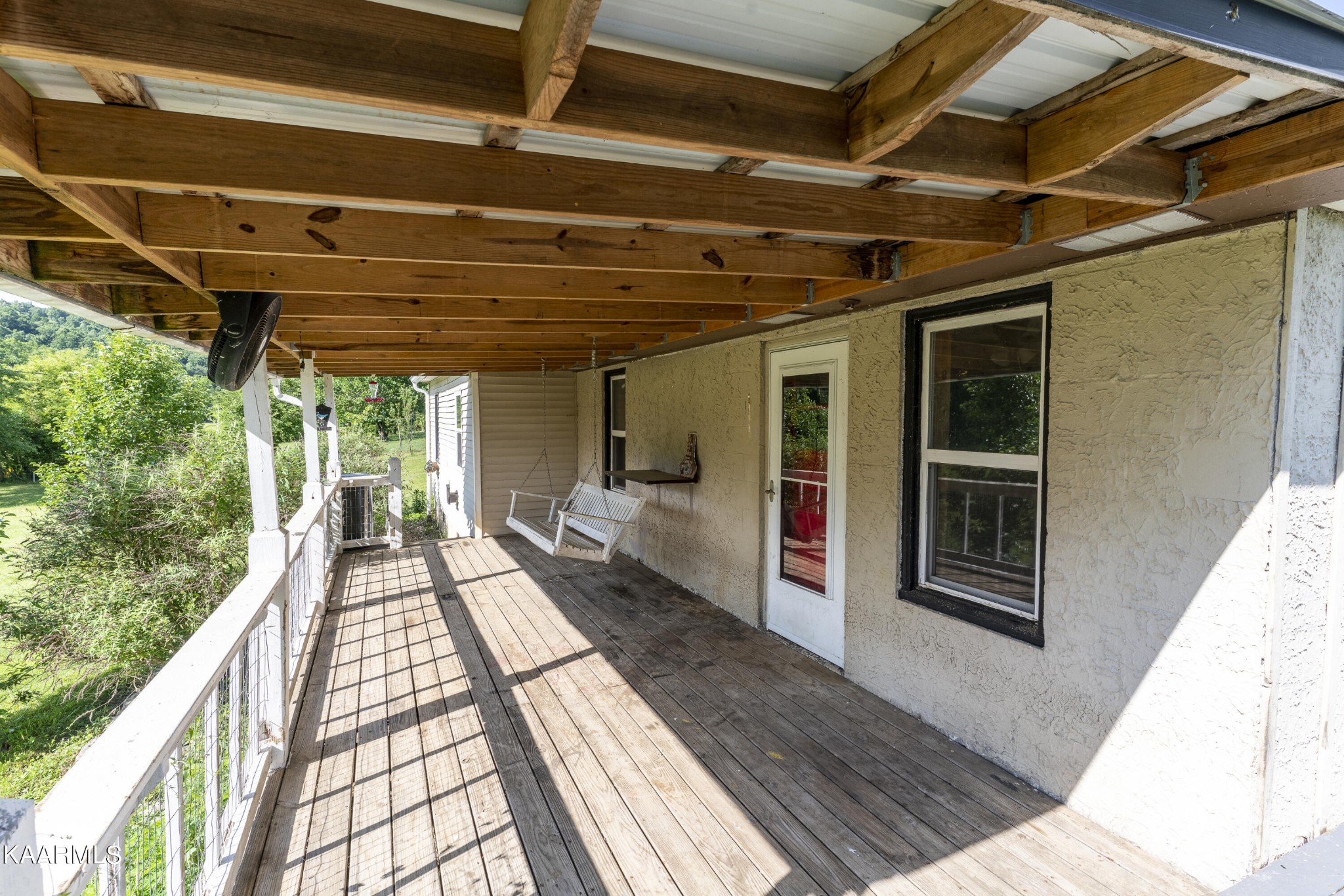 982 Salem Valley Road Ten Mile, TN 37880 - Photo 3 of 30