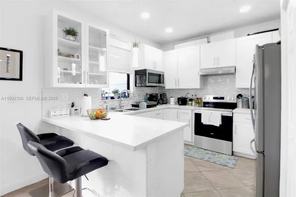 $570,000 | 3323 West 90th Terrace, Hialeah, FL 33018