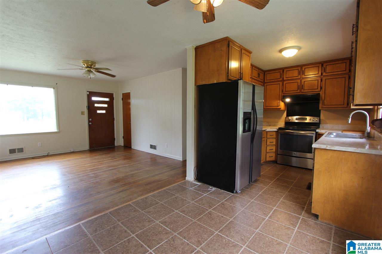 11 Dale Circle Weaver, AL 36277 - Photo 5 of 40