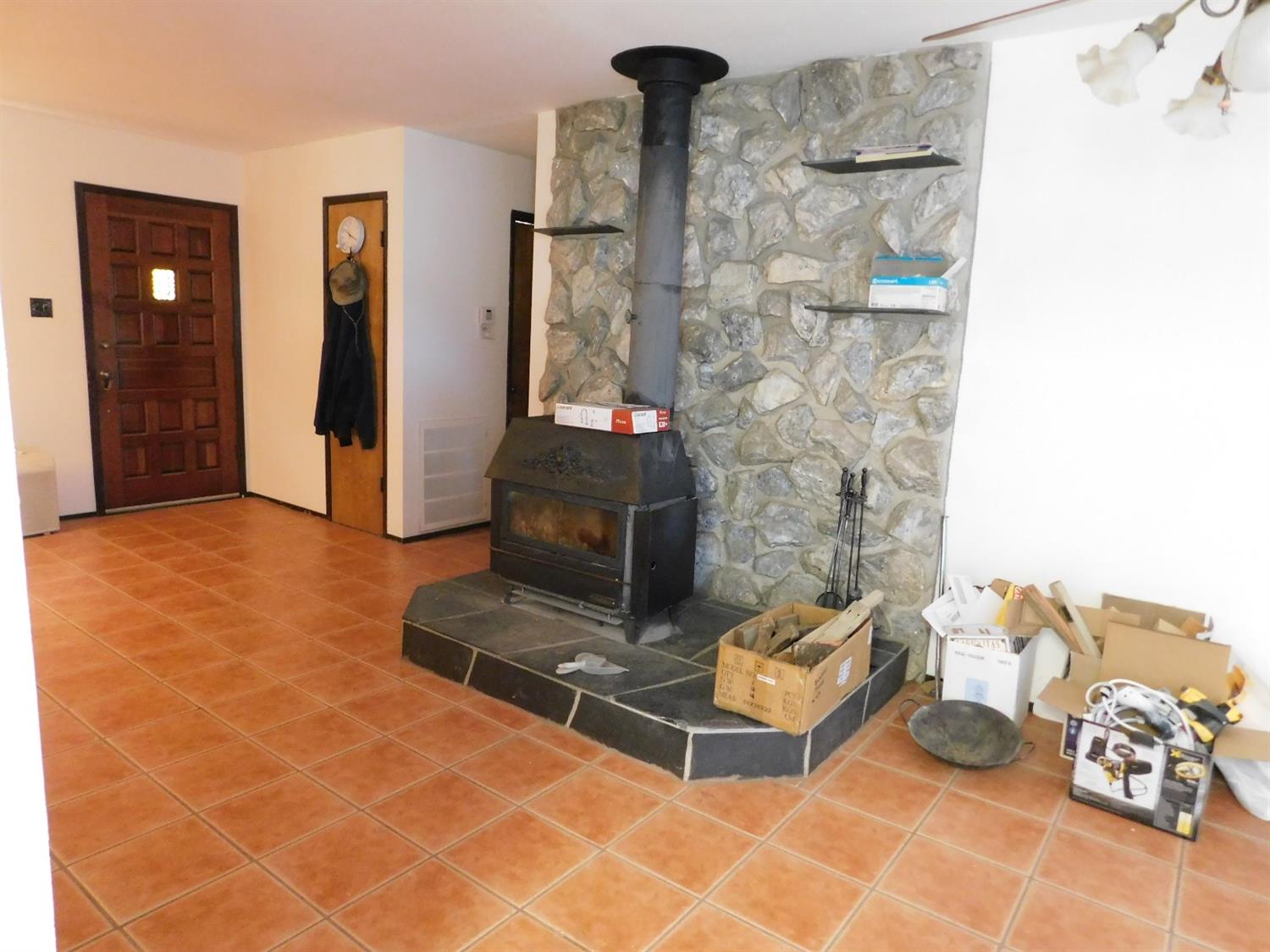 31251 Revis Road Coarsegold, CA 93614 - Photo 15 of 19 Gallery Image 15