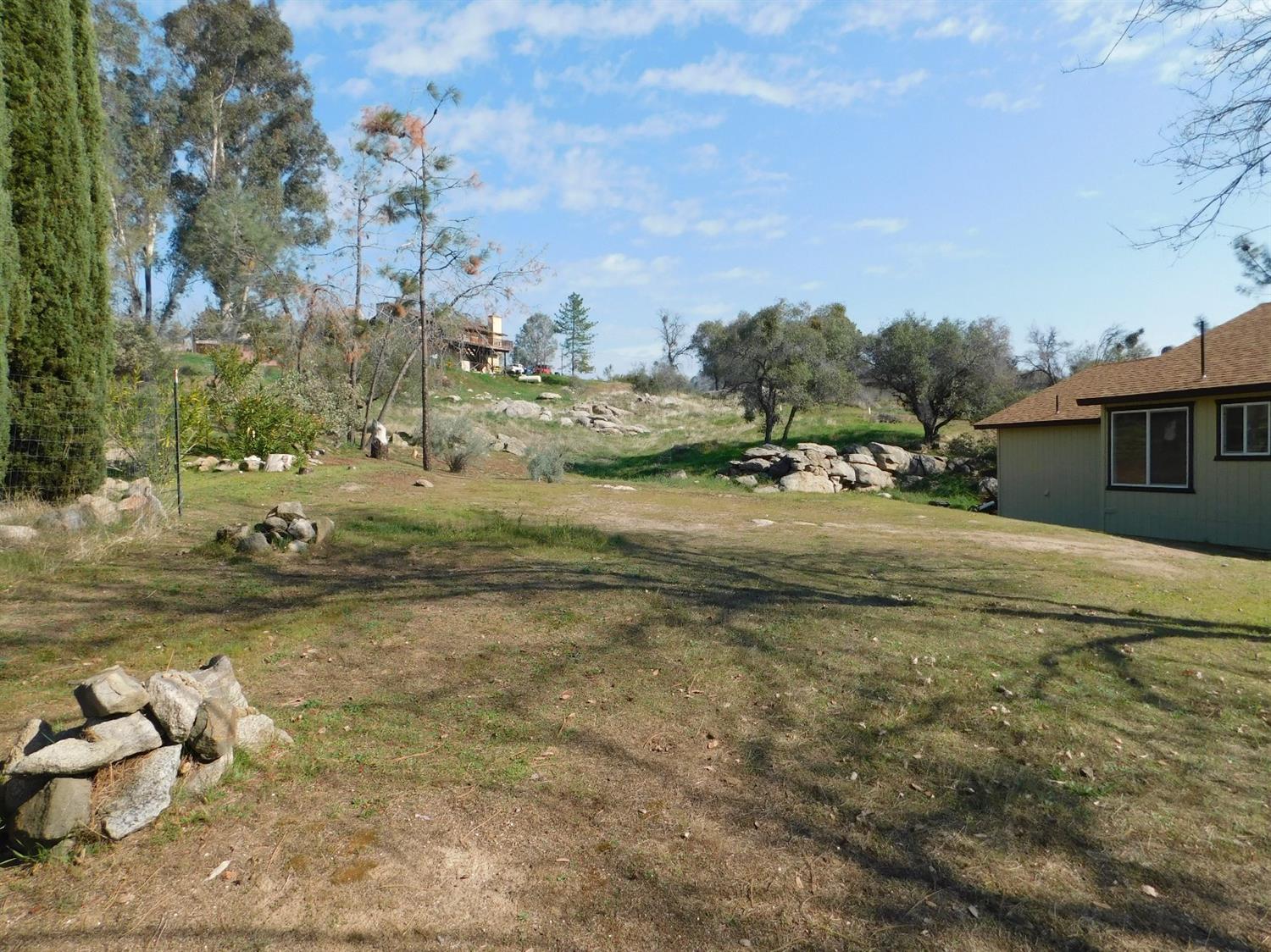 31251 Revis Road Coarsegold, CA 93614 - Photo 5 of 19 Gallery Image 5