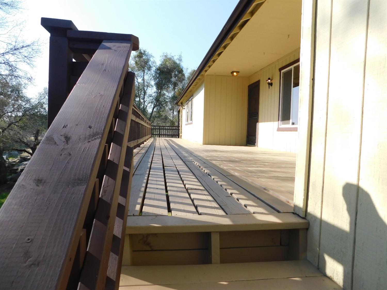 31251 Revis Road Coarsegold, CA 93614 - Photo 7 of 19 Gallery Image 7