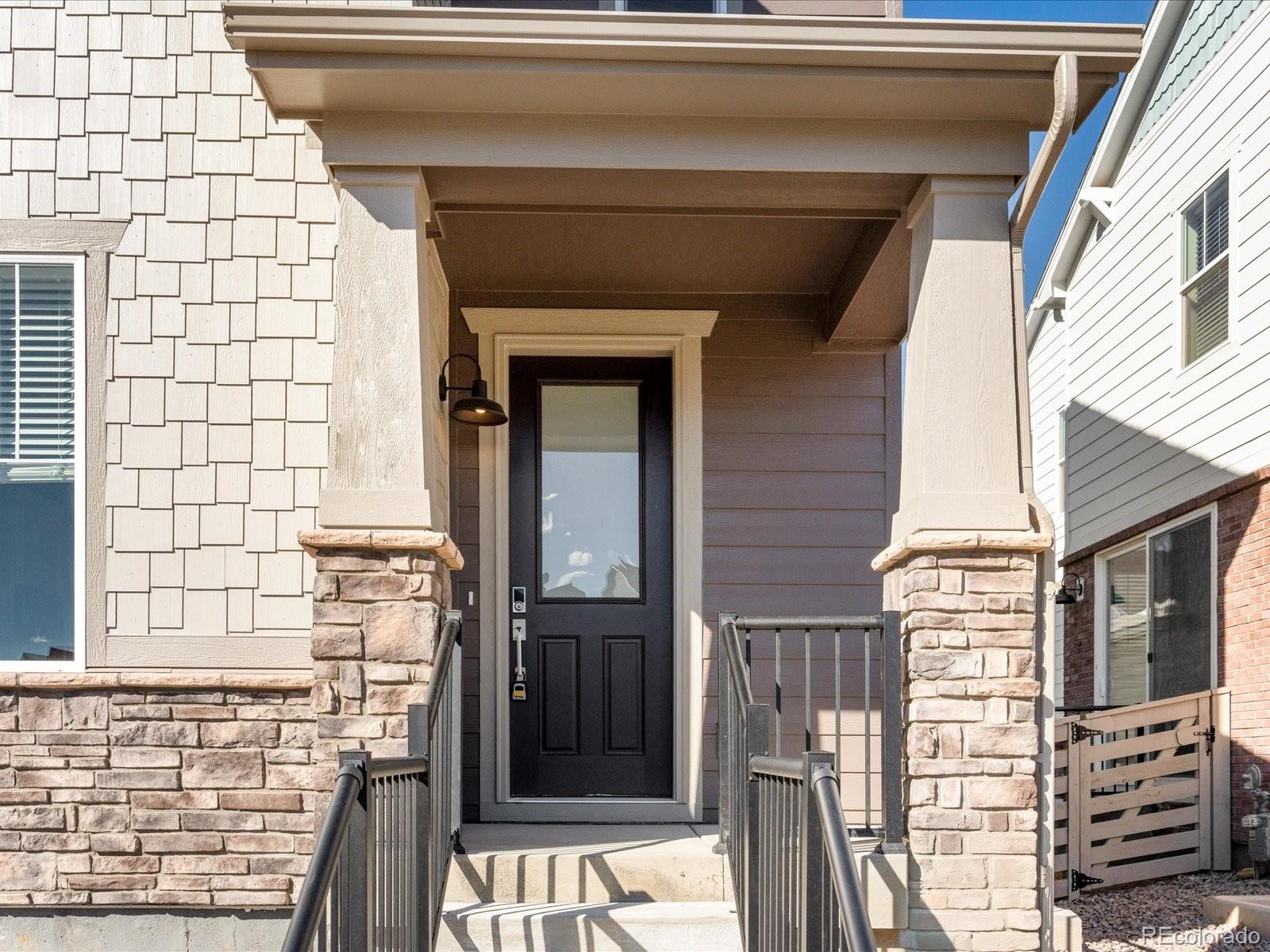 8119 Mount Harvard Road Littleton, CO 80125 - Photo 4 of 35 Gallery Image 4