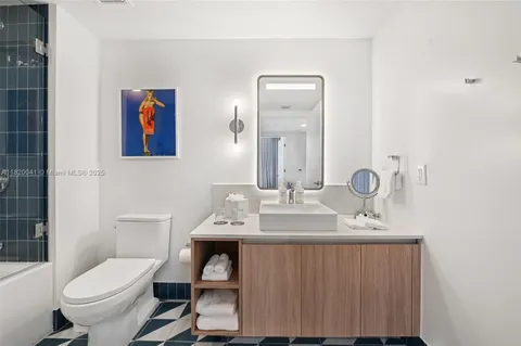 $759,700 | 601 Northeast 1st Avenue, Unit 1901, Miami, FL 33132