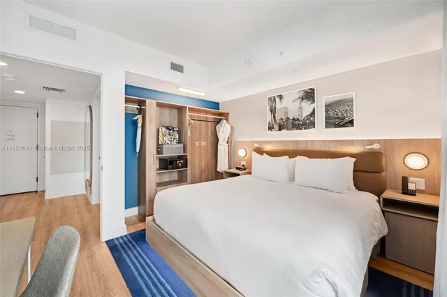 $759,700 | 601 Northeast 1st Avenue, Unit 1901, Miami, FL 33132