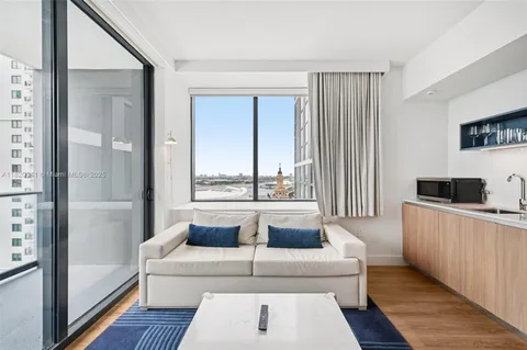 $759,700 | 601 Northeast 1st Avenue, Unit 1901, Miami, FL 33132