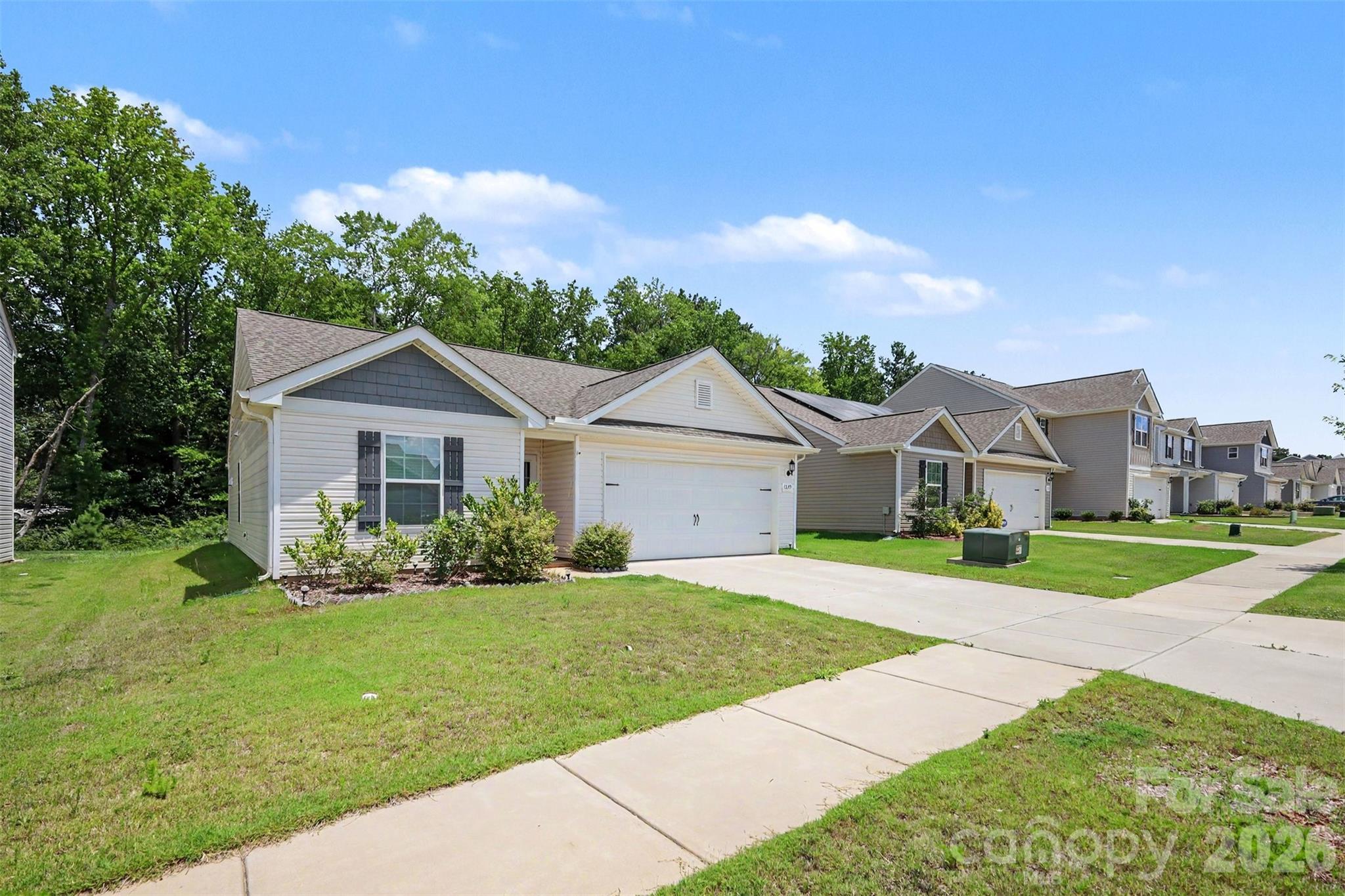 1329 Nia Road Charlotte, NC 28215 - Photo 2 of 19 Gallery Image 2