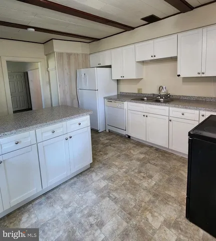 $1,900 | 29 North Prince Street, Millersville, PA 17551