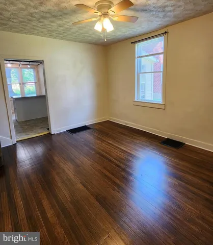 $1,900 | 29 North Prince Street, Millersville, PA 17551