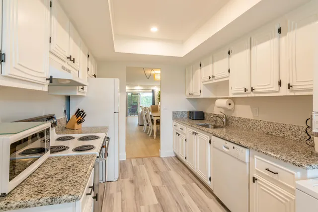 $2,900 | 1210 Sugar Sands Boulevard, Unit 143, Riviera Beach, FL 33404