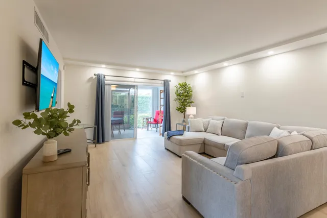 $2,900 | 1210 Sugar Sands Boulevard, Unit 143, Riviera Beach, FL 33404