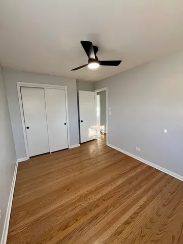 $430,000 | 10420 Kildare Avenue, Oak Lawn, IL 60453