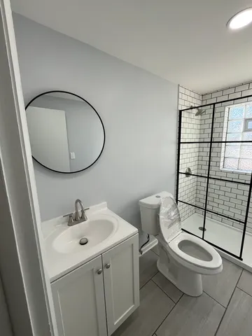 $430,000 | 10420 Kildare Avenue, Oak Lawn, IL 60453